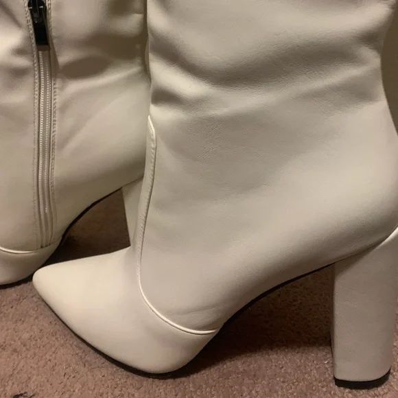 NEW THIGH HIGH BOOTS - Picture 7 of 11